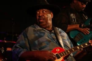 magic slim 2010.03.21 copyright dietmar hoscher 21 e1550145071475